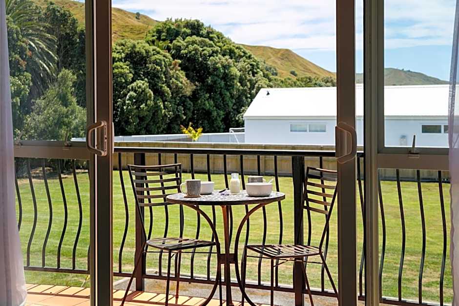 Ocean Beach Motor Lodge