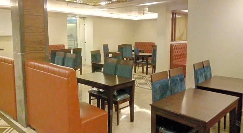 Clarks Inn Suites Katra