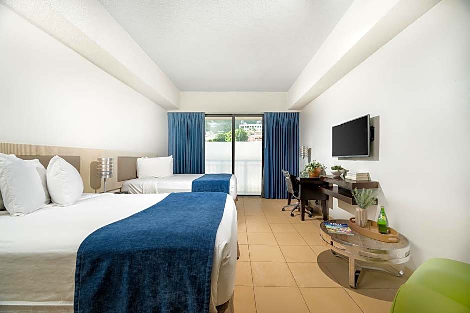 Windward Passage Hotel