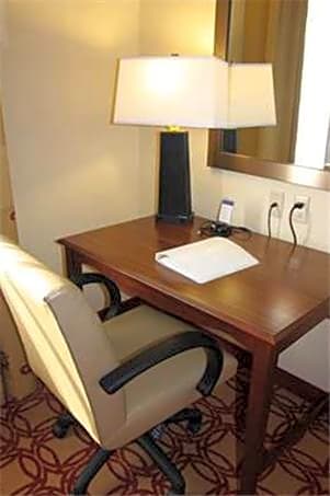 Hampton Inn & Suites Wiggins