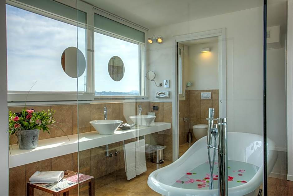 D-Place Hotel & Suite