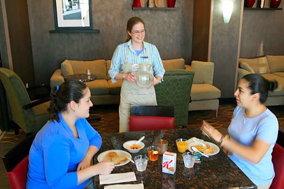 Hampton Inn By Hilton & Suites Lebanon