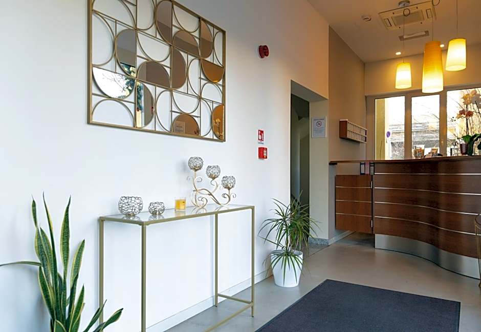 Hotel Giallo