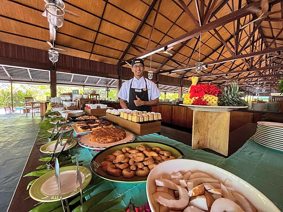 The Barefoot Eco Hotel