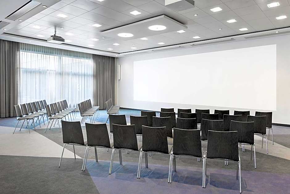 Courtyard by Marriott Zurich North