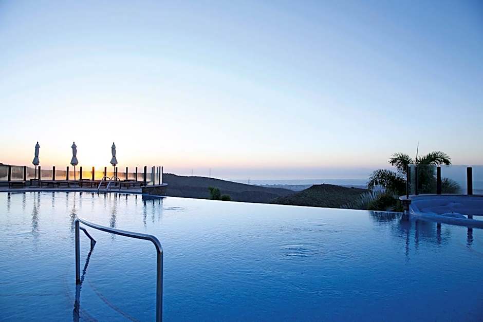 Casa León Royal Retreat