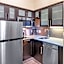 Staybridge Suites IAH Airport East By IHG