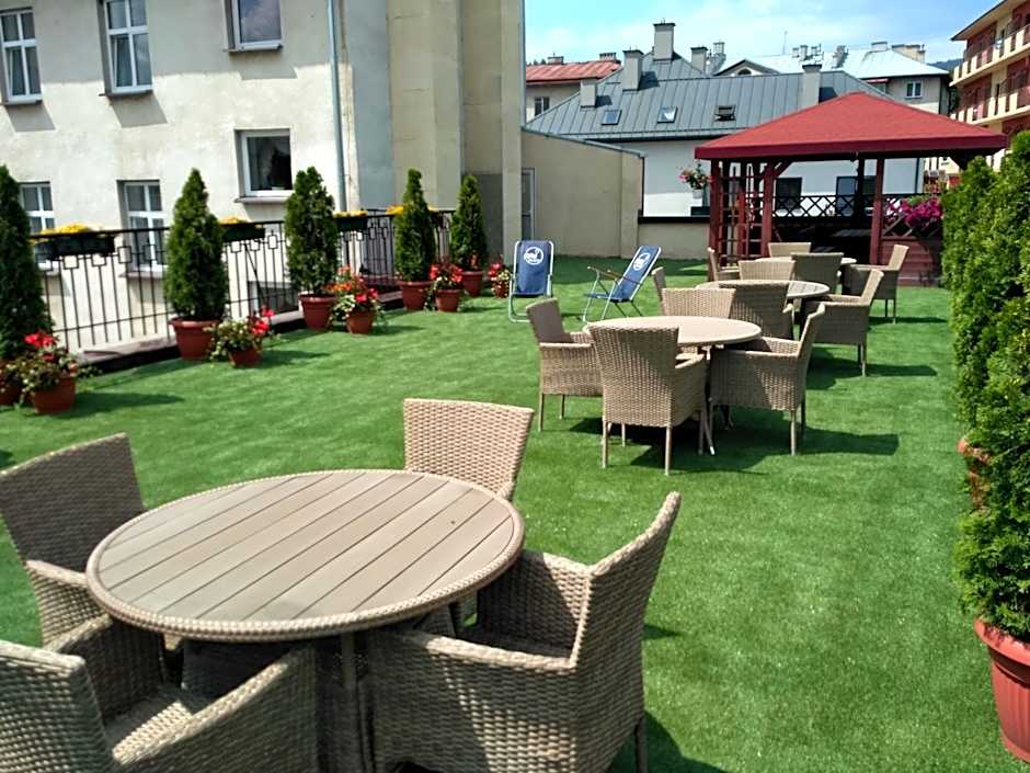 Hotel *** NAT Krynica Zdrój