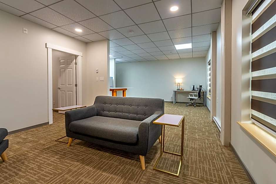 Quality Inn Sunshine Suites