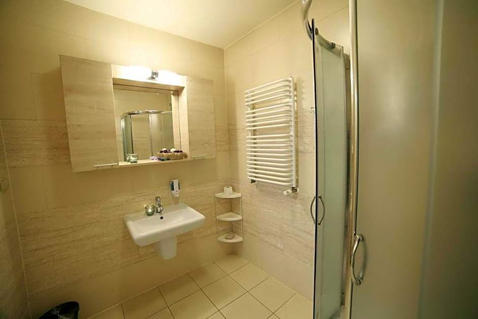 Standard Delegacyjny Bed & Breakfast