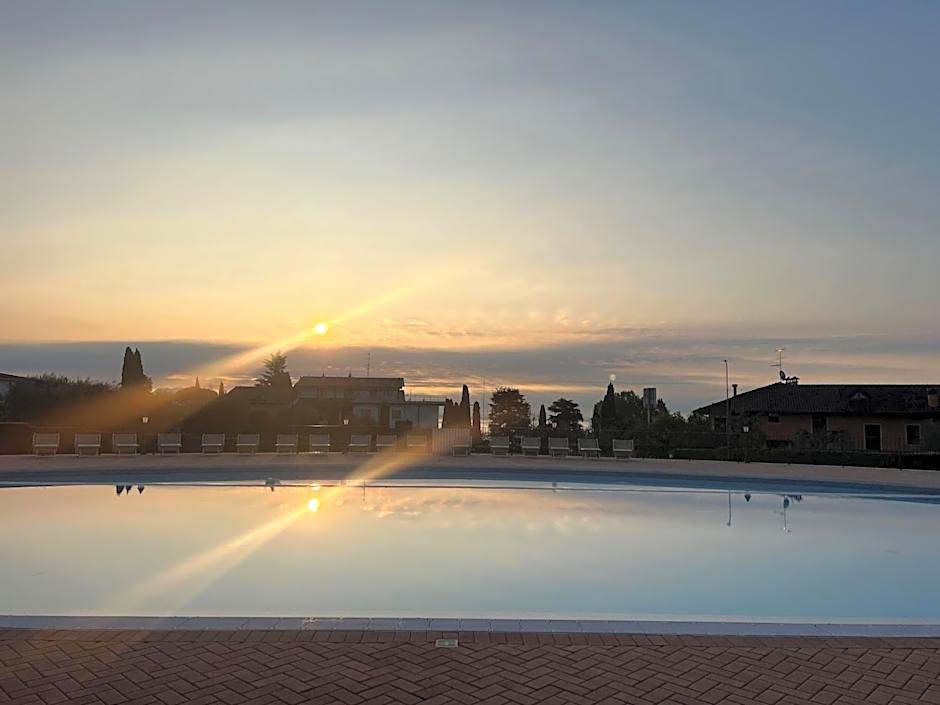 Le Terrazze sul Lago Hotel & Residence