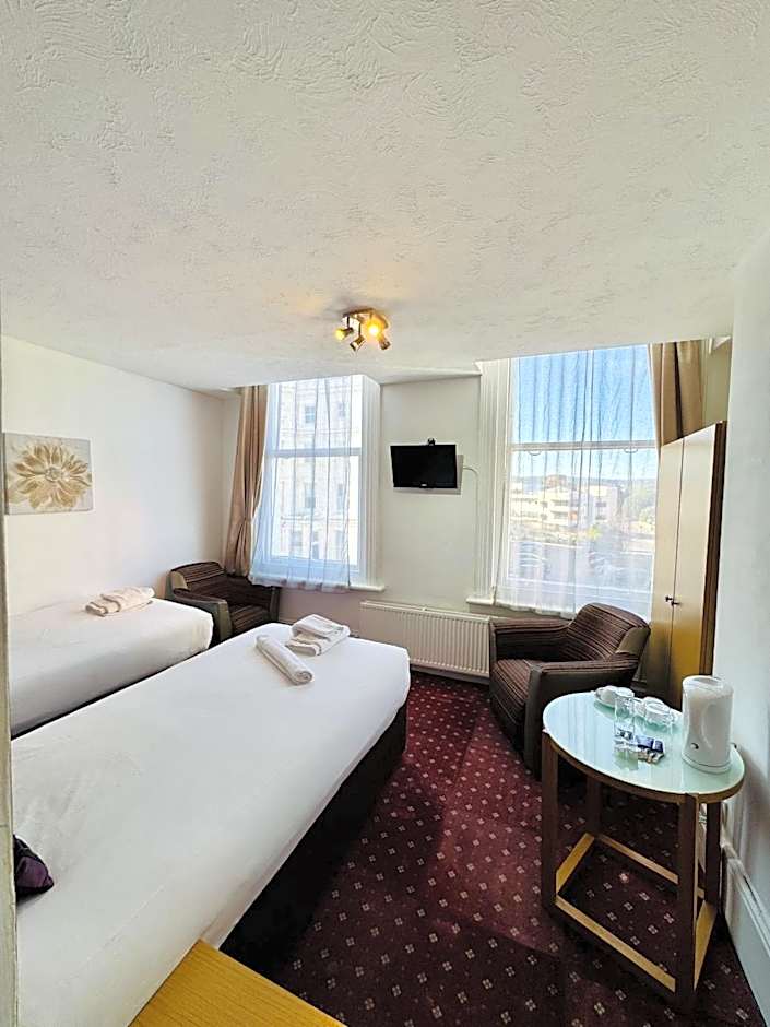 Carlton Court Hotel Eastbourne