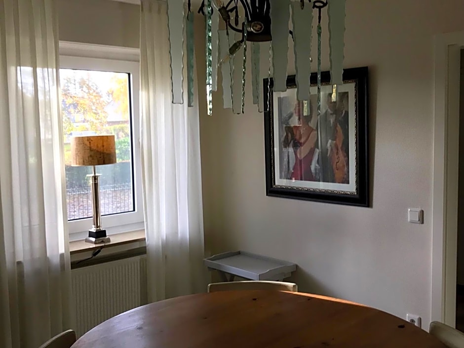 Bed & Breakfast Haus unter den Linden