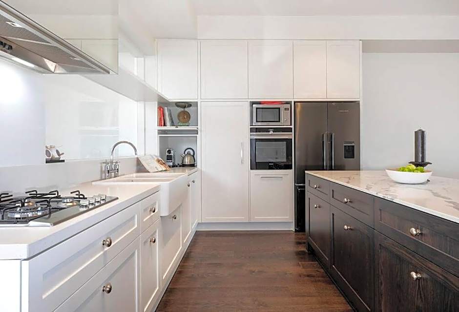 SEA FOR MILES at Semaphore to relax & unwind