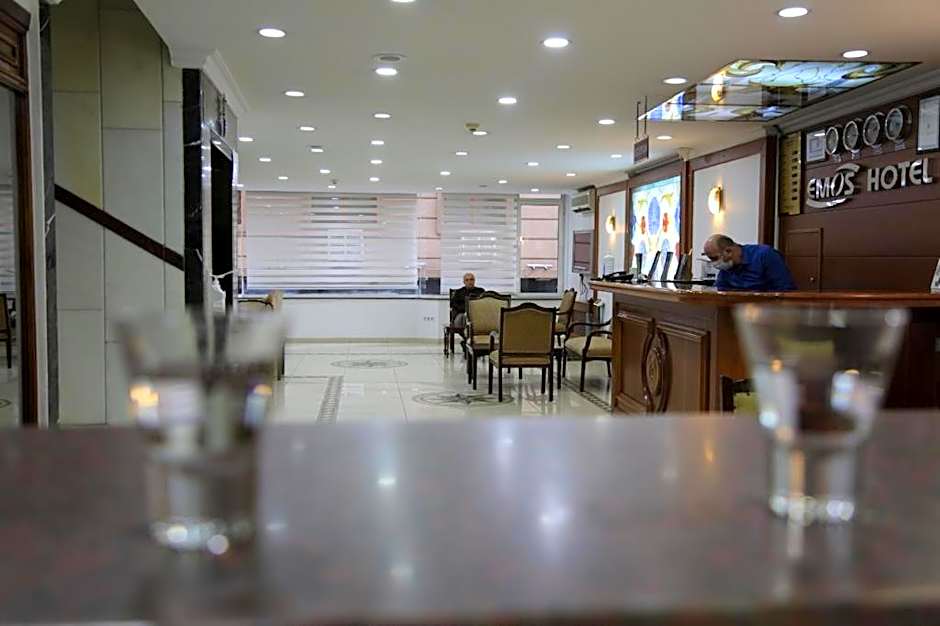 EMOS HOTEL