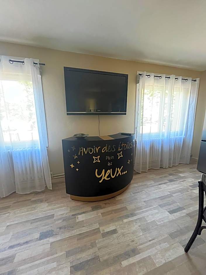 APPART HÔTEL Les Fleurs