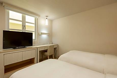 Business Twin Room
