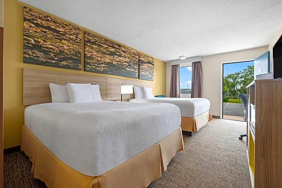 Days Inn by Wyndham Fort Wayne