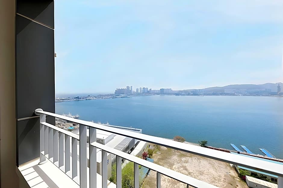World Sky Residence Hotel