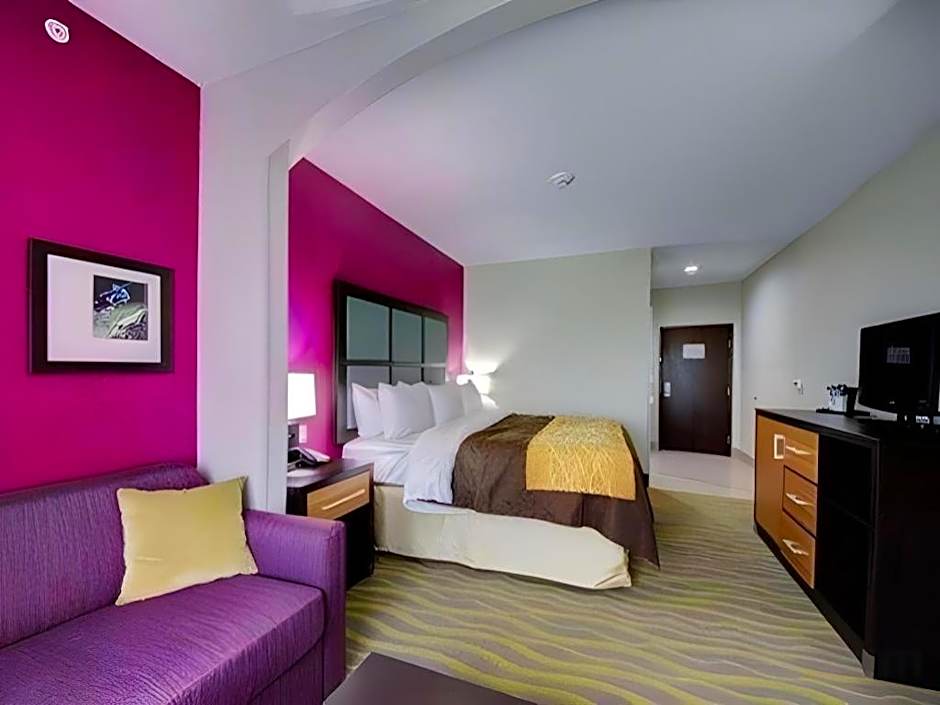 Comfort Inn & Suites