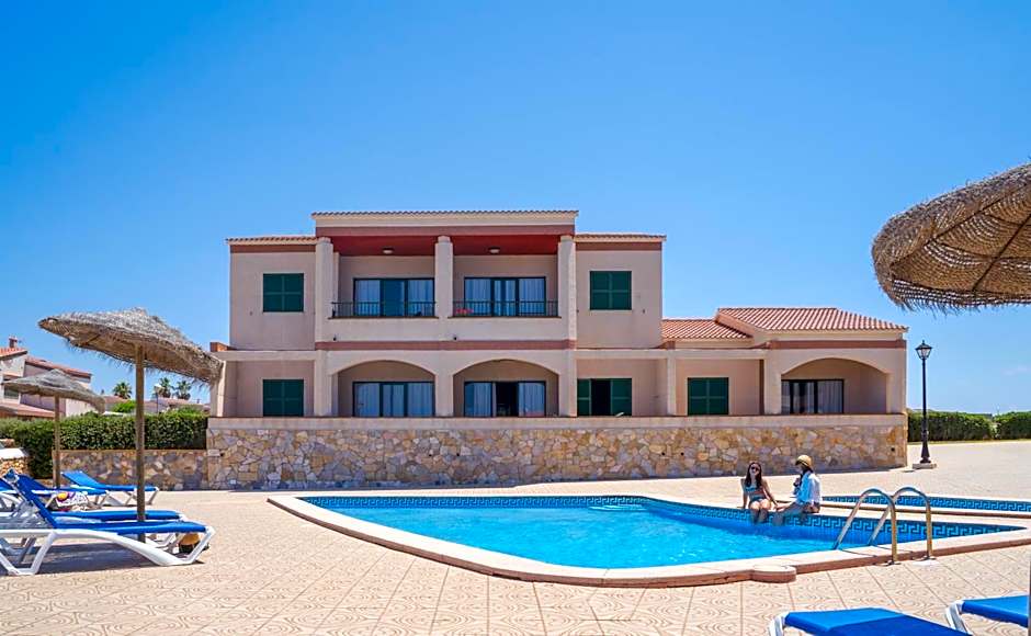 Apartamentos Cabo de Baños by MIJ