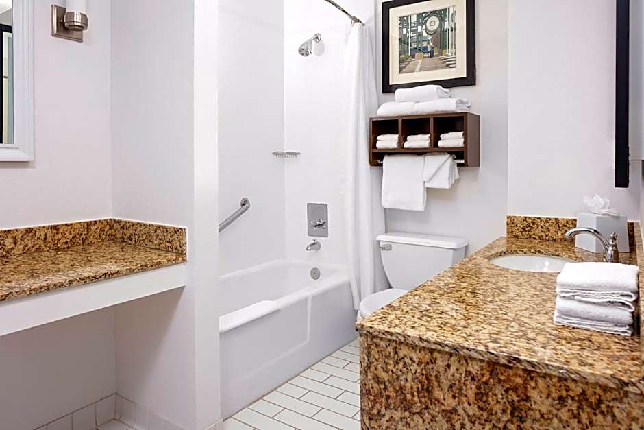 Four Points By Sheraton Memphis East