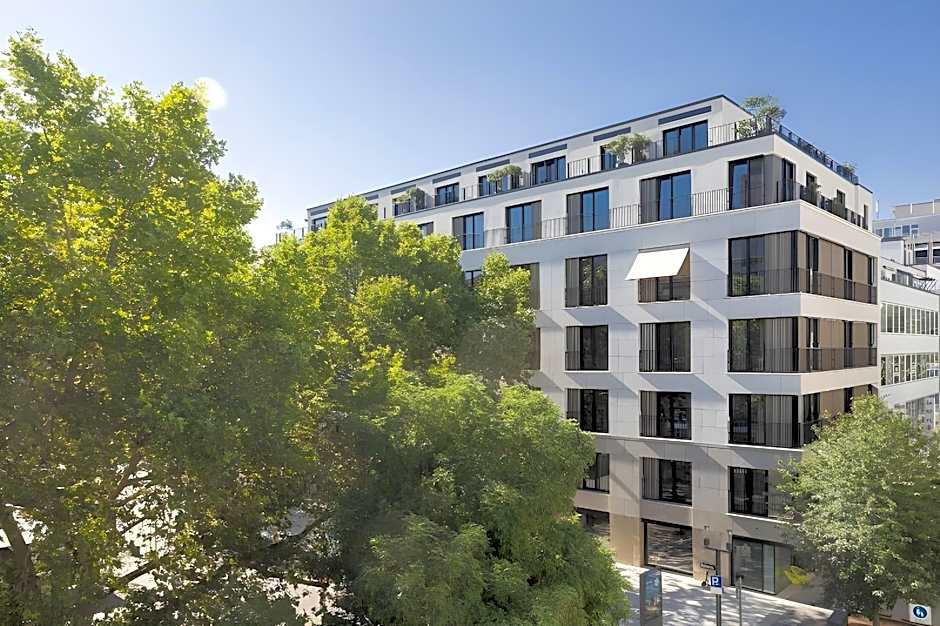 EmiLu Design Hotel