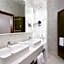 Iceland Parliament Hotel, Curio Collection by Hilton