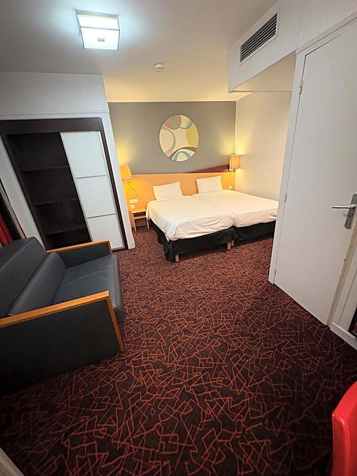 Kyriad Hotel Dijon Centre Gare