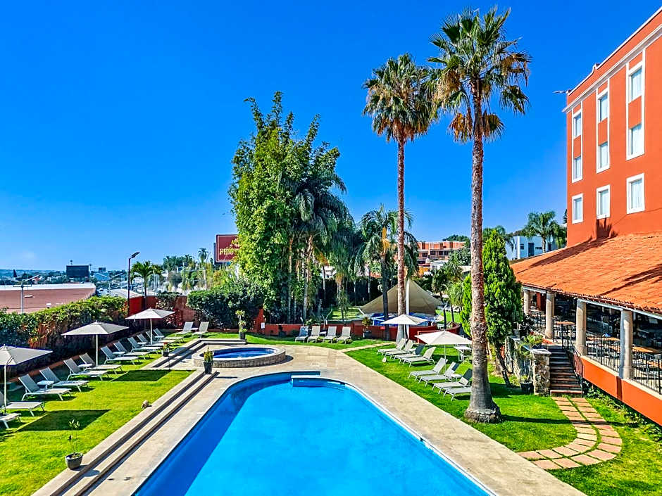 Fiesta Inn Cuernavaca