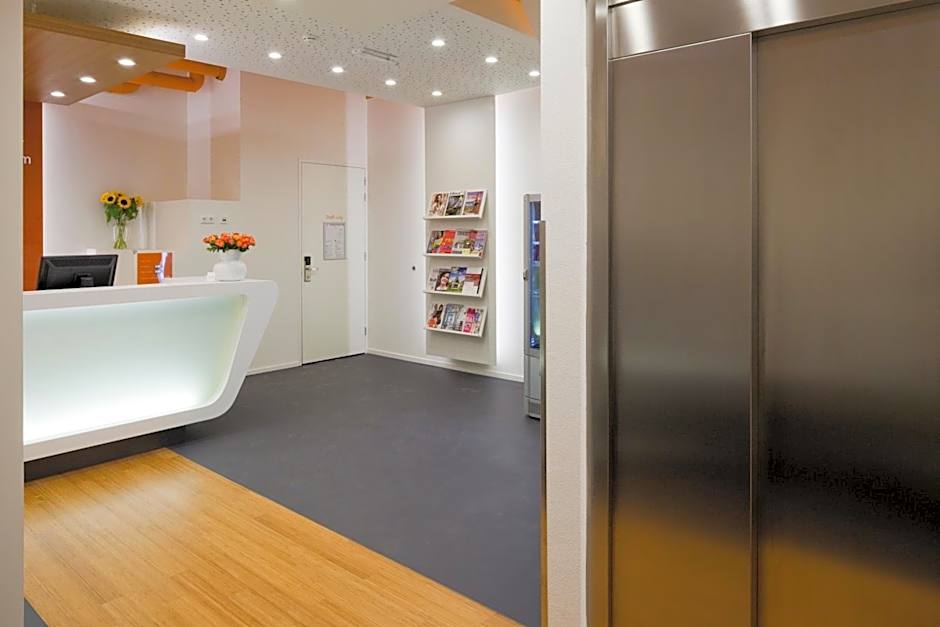 Easyhotel Amsterdam City Centre South