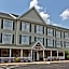 Coshocton Village Inn & Suites