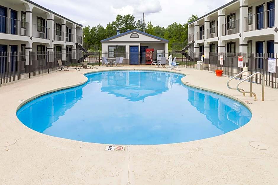Motel 6 Nacogdoches, TX
