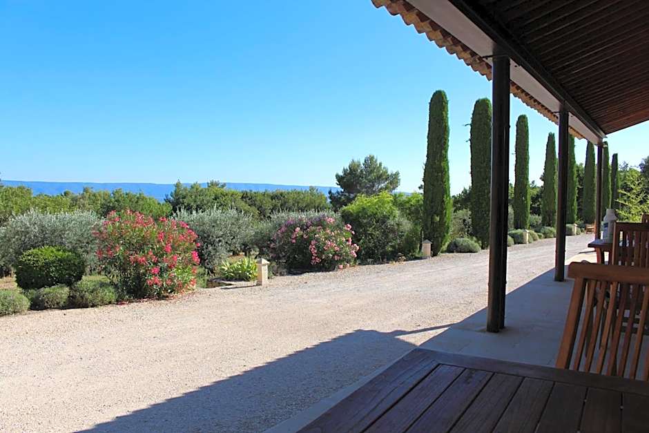 Le Jas de Joucas Hotel-Restaurant