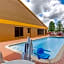 Howard Johnson by Wyndham Houston Hobby Airport