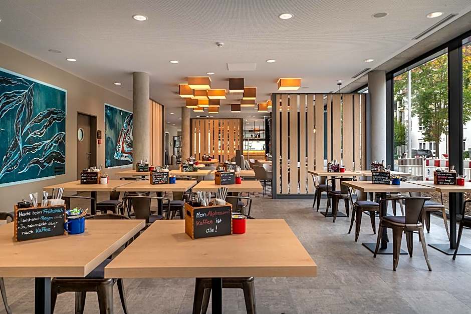 Holiday Inn - the niu, Timber Esslingen By IHG