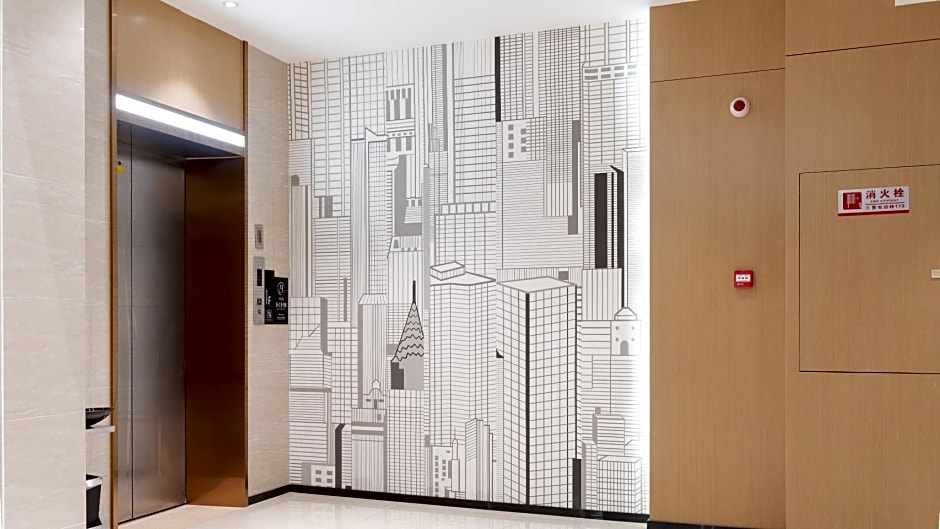 City Comfort Inn Jiangmen Kaiping Shuikou Passenger Station Pedestrian Street