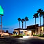 La Quinta Inn & Suites by Wyndham Laredo