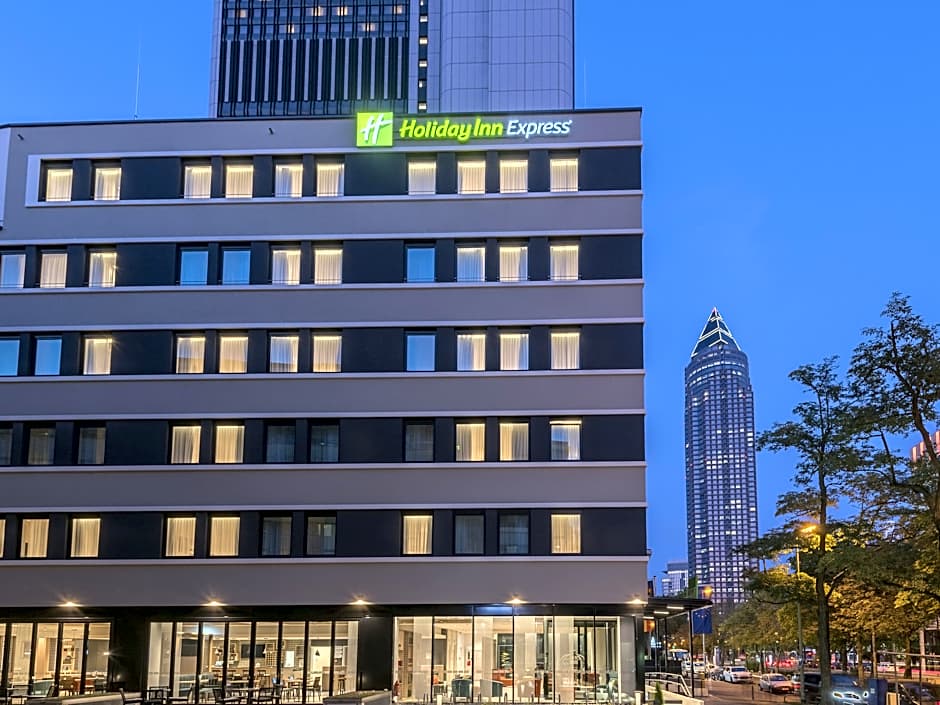 Premier Inn Frankfurt Westend Hotel