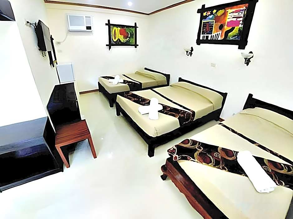 RedDoorz @ New Casamila Hotel Palawan