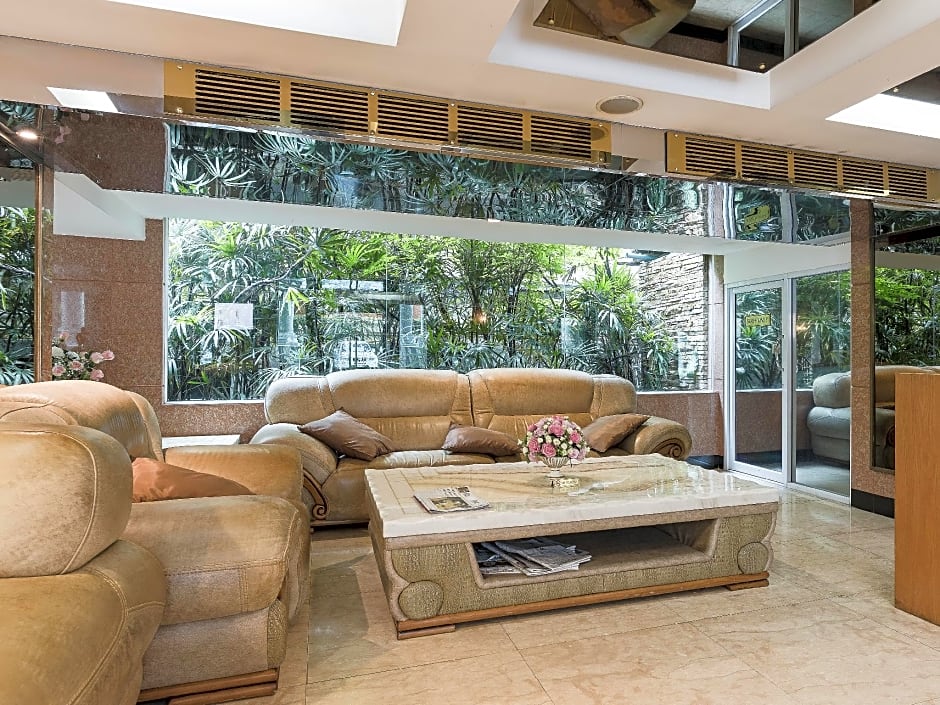 Hope Land Hotel Sukhumvit 24