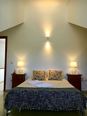 Double Room with Shared Bathroom