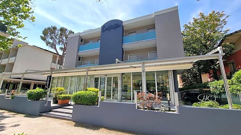 Hotel Costanza