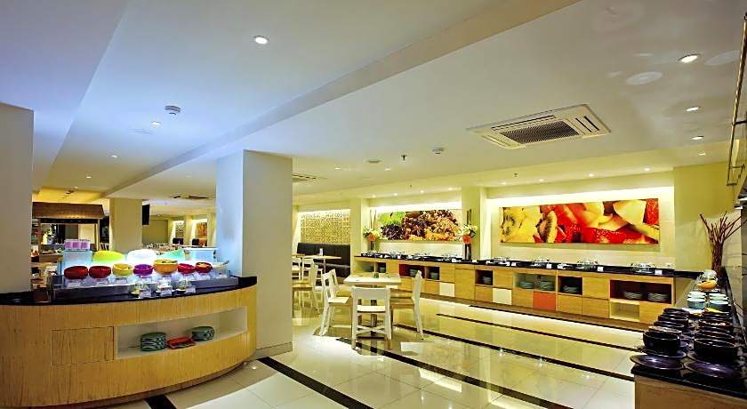 Harris Hotel Seminyak