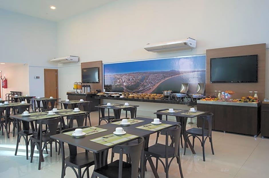 Alameda Vitoria Hotel