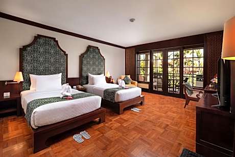 Ayodya Palace Twin Room with Club Benefits