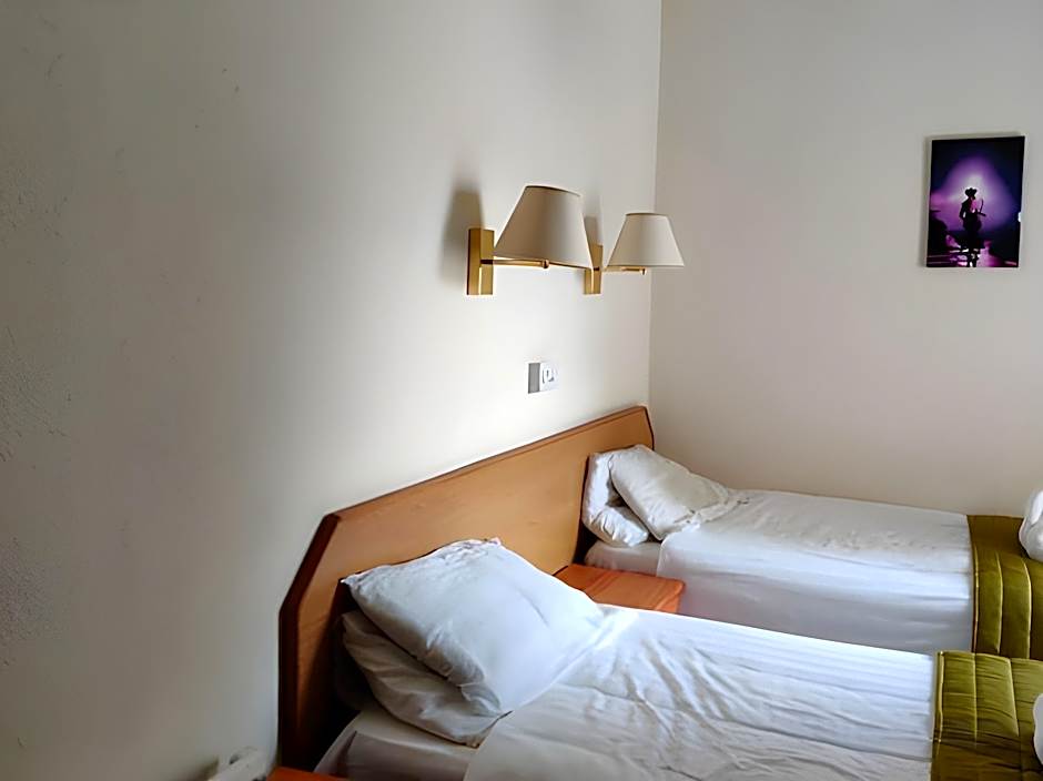 Inglewood Palm Hotel, Abbey Sands Torquay