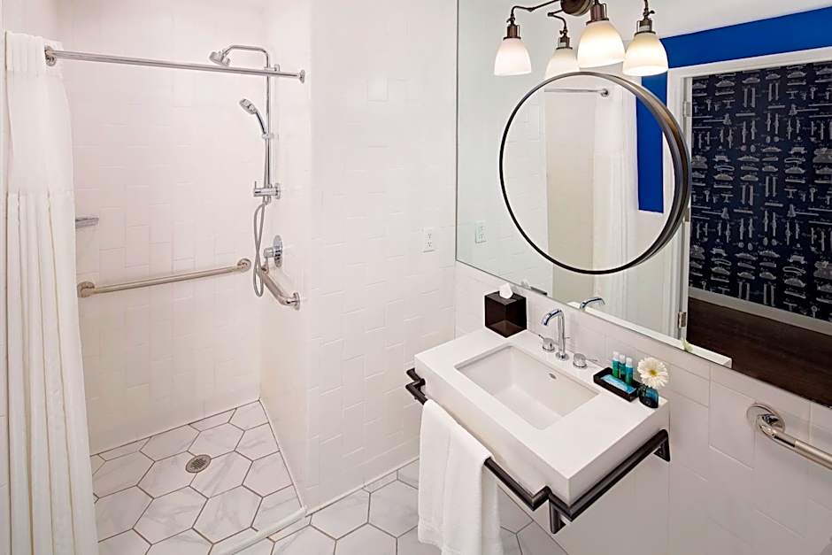 Hotel Indigo Boston Garden By IHG