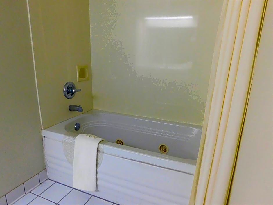 Quality Inn & Suites Thomasville