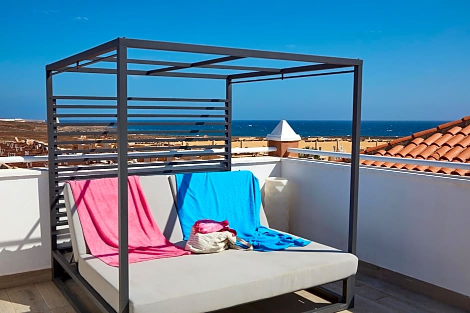 Chatur Costa Caleta